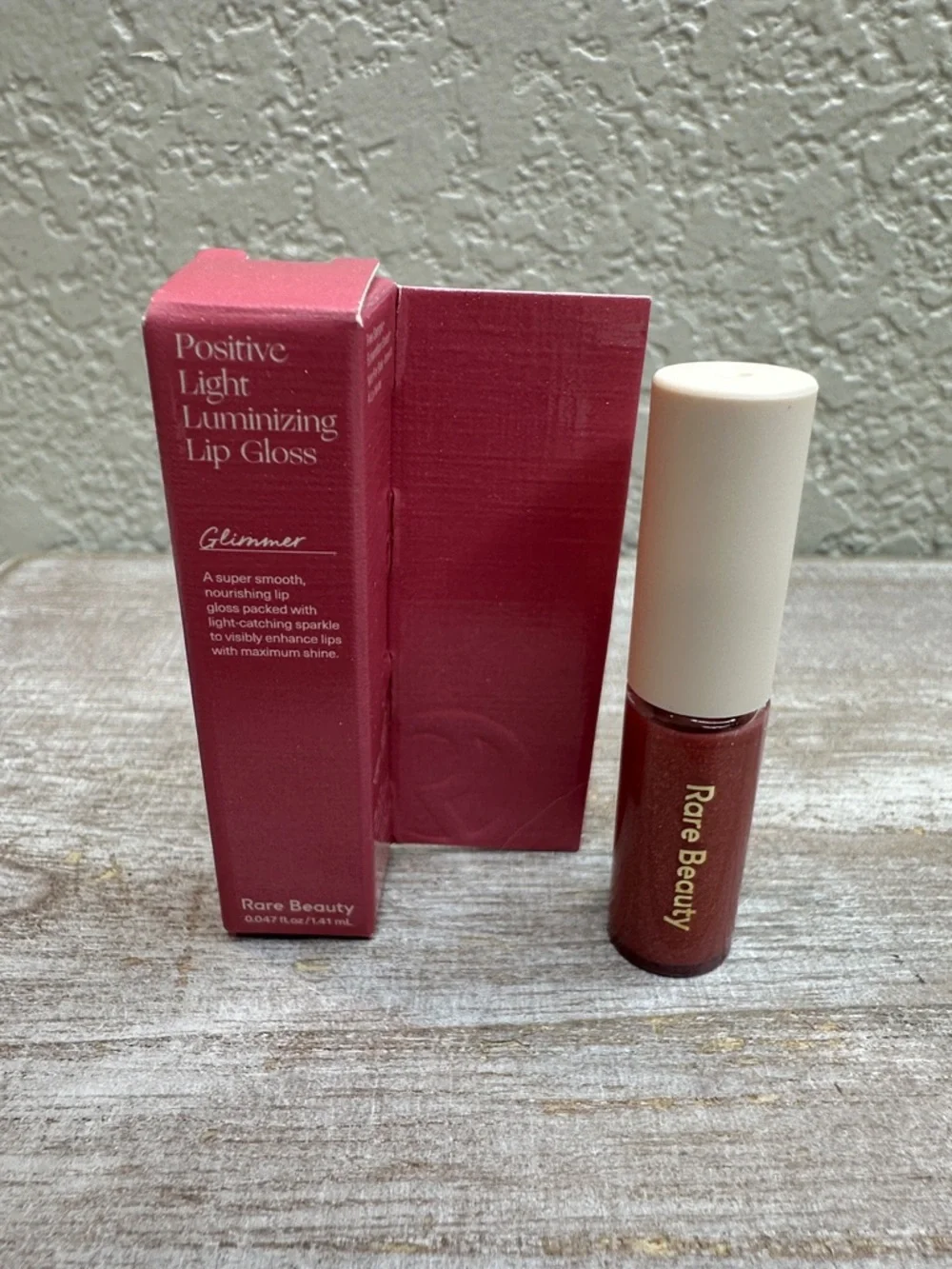 $5 🌙 Rare Beauty Positive Light Luminizing Lip Gloss Shade Glimmer NEW